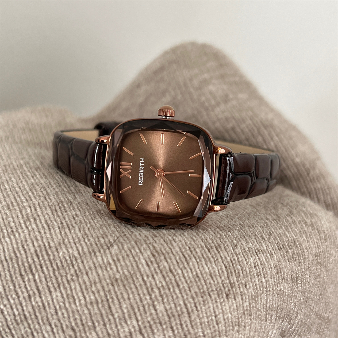 Brown retro square watch femal - Luxury Watch avaliação e preço