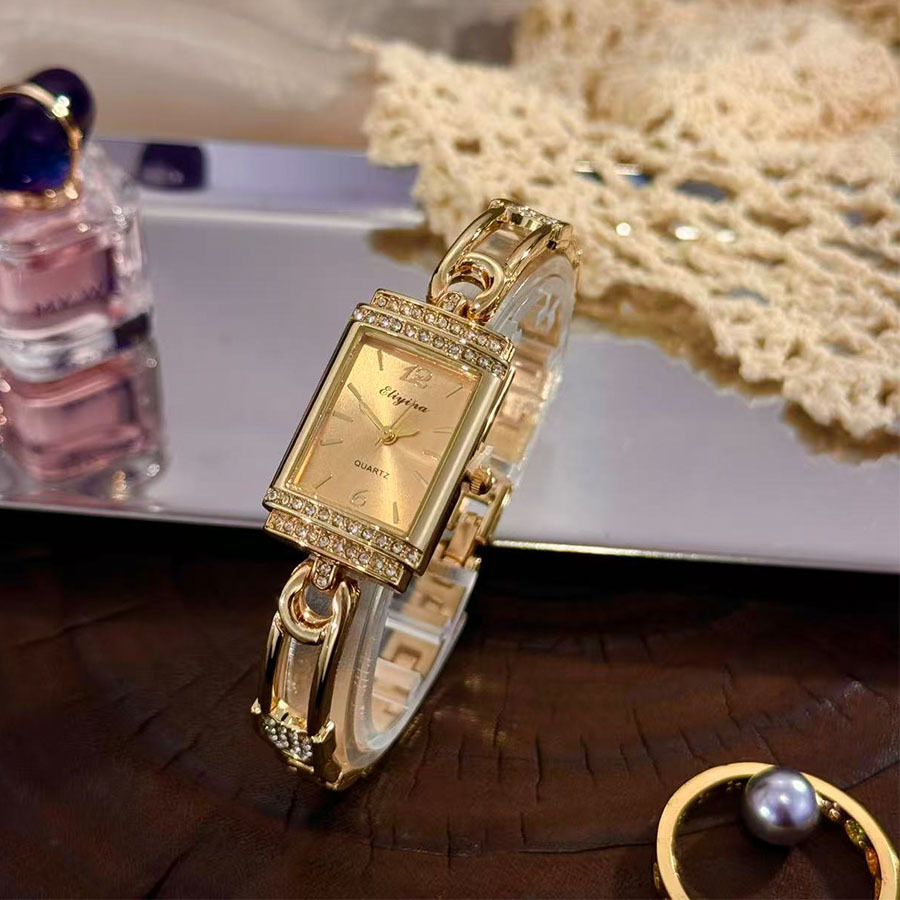 Handmade Diamond Ring Women's  - Luxury Watch With Green Dial avaliação e preço