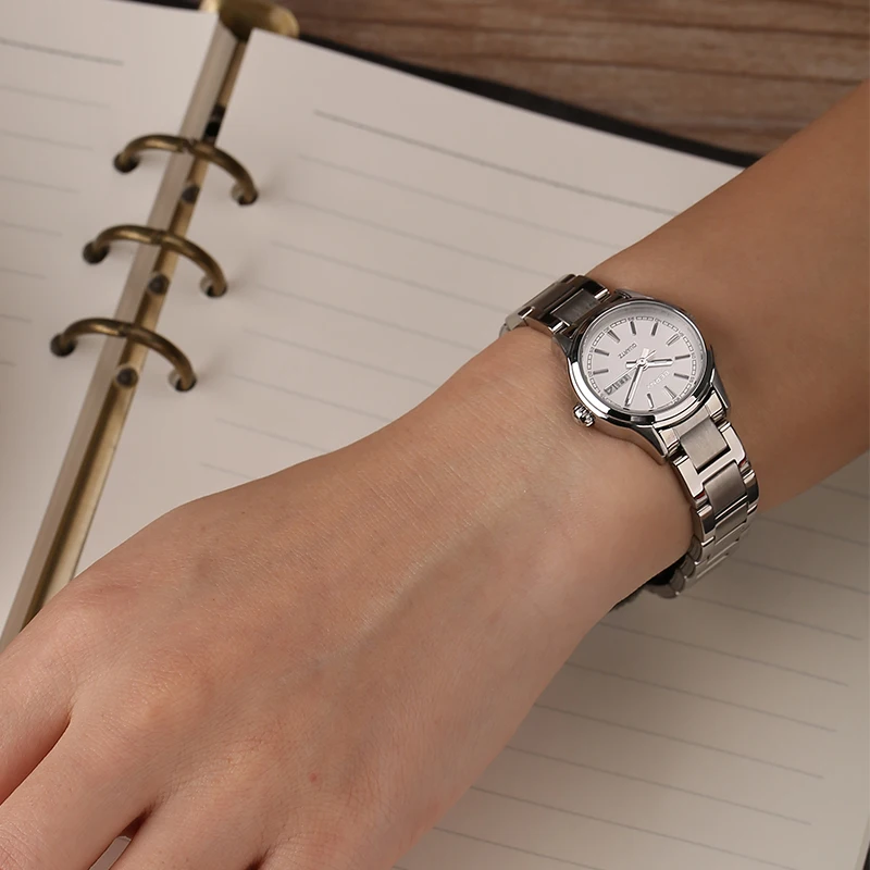 BERNY Luxury Ladies Watch Japa - Luxury Watch In Japan avaliação e preço