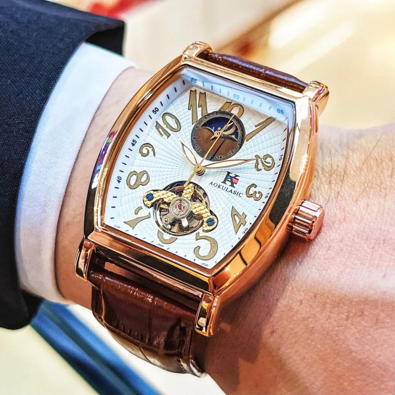 Luxury Business Barrel-Shaped  - Luxury Watch Europe avaliação e preço