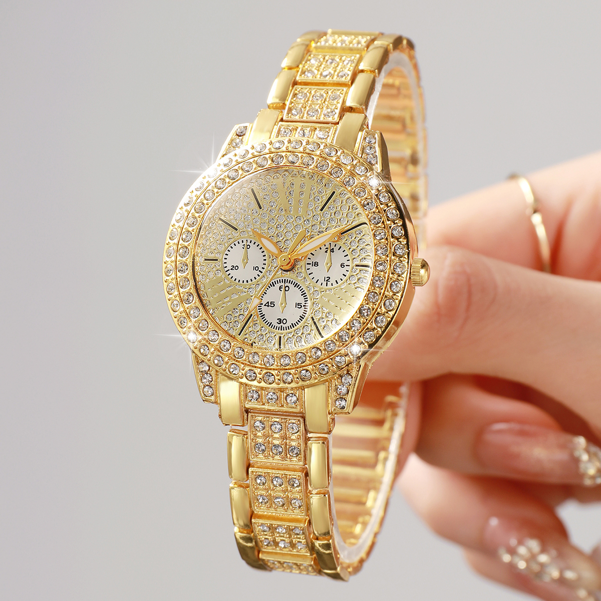 Fashion Decorative Three-eyes  - Lux Watch avaliação e preço